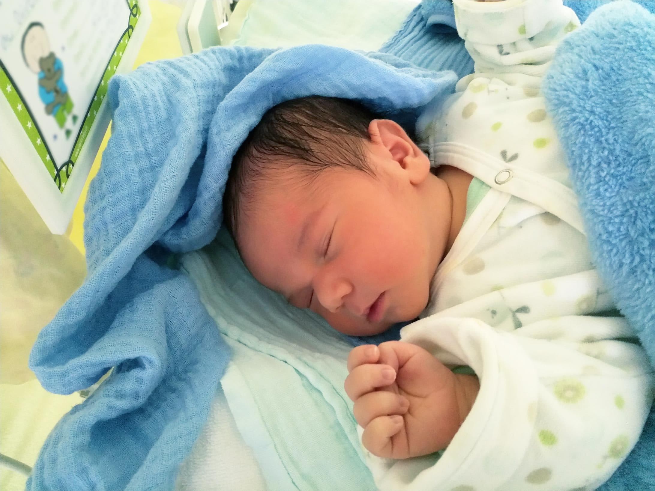 Das Baby Nuno kam durch eine hebammengeleitete Geburt zur Welt.