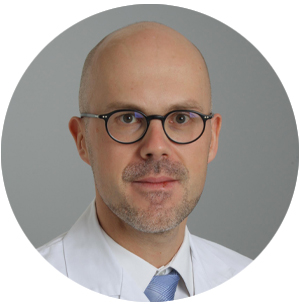 Porträtbild von Michael Kostrzewa, Leitender Arzt, Leiter interventionelle Radiologie