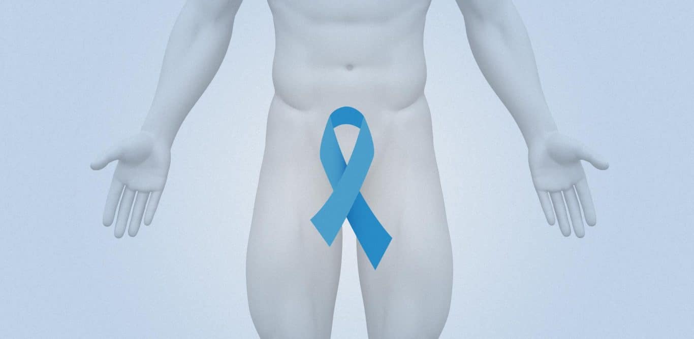 Symbolbild eines Mannes mit der blauen Krebsschleife, Symbol für Prostatakrebs